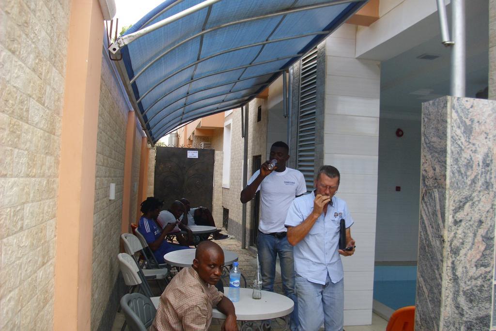 Grand Venice Transit Apartments Lagos Exterior photo