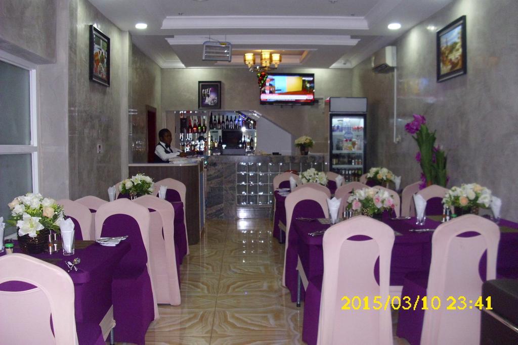 Grand Venice Transit Apartments Lagos Exterior photo