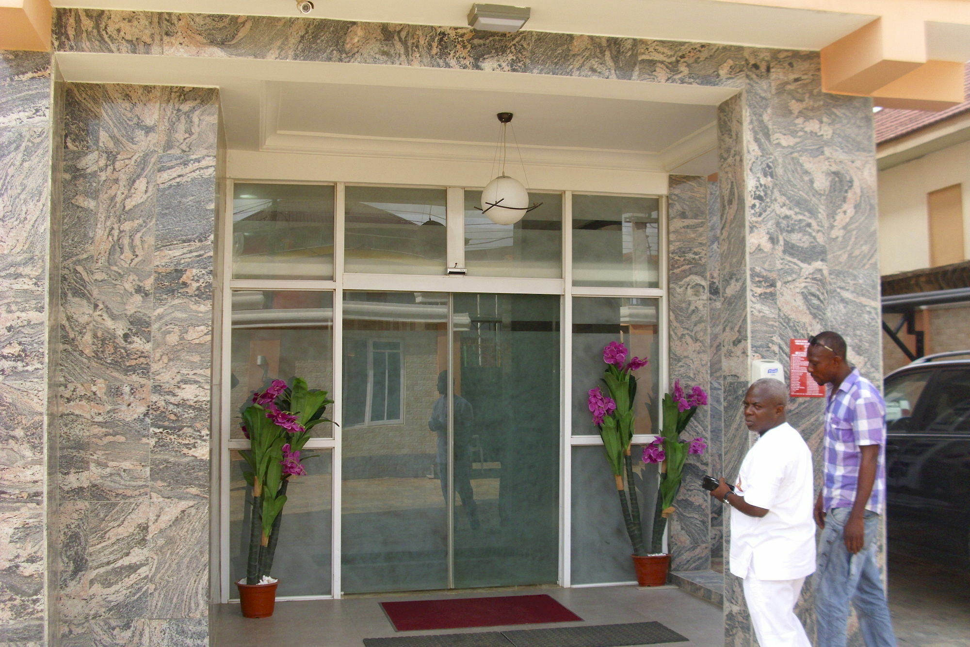 Grand Venice Transit Apartments Lagos Exterior photo