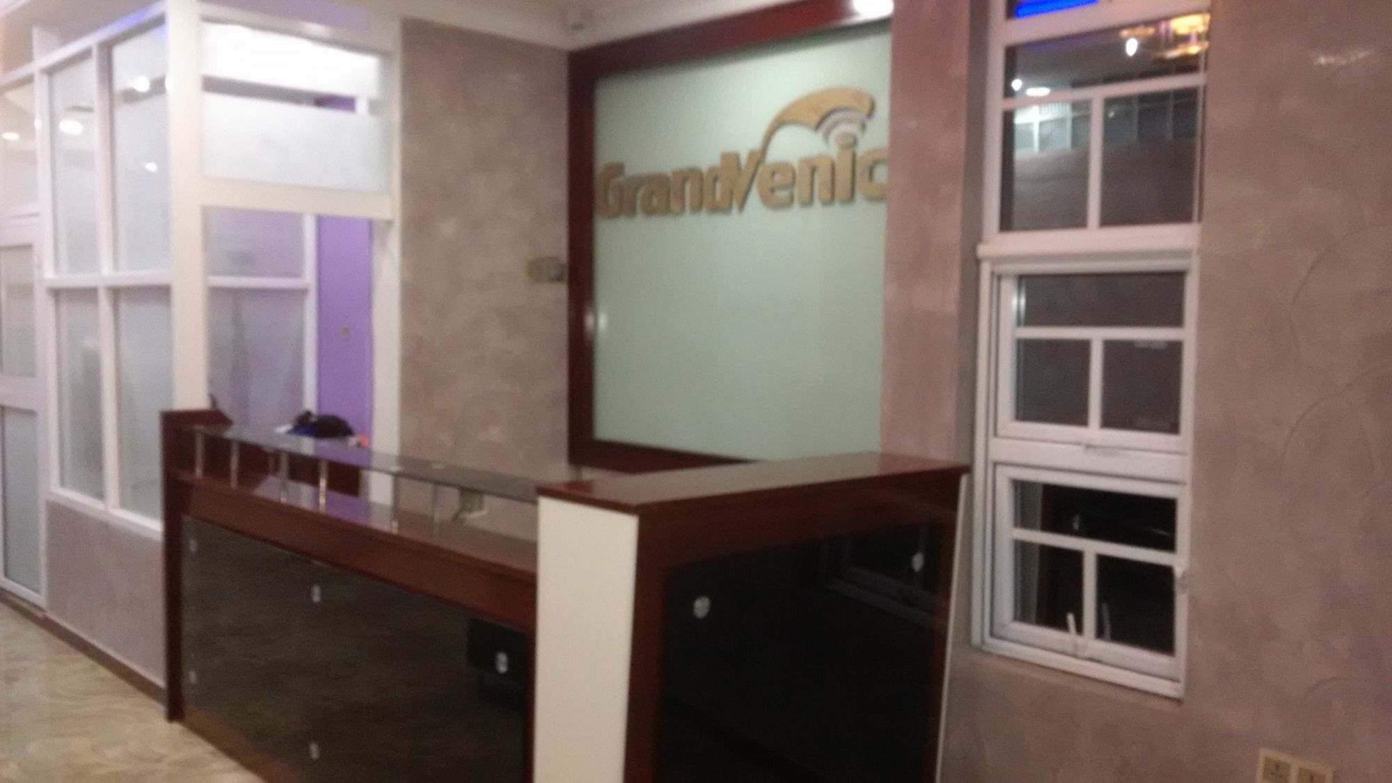 Grand Venice Transit Apartments Lagos Exterior photo