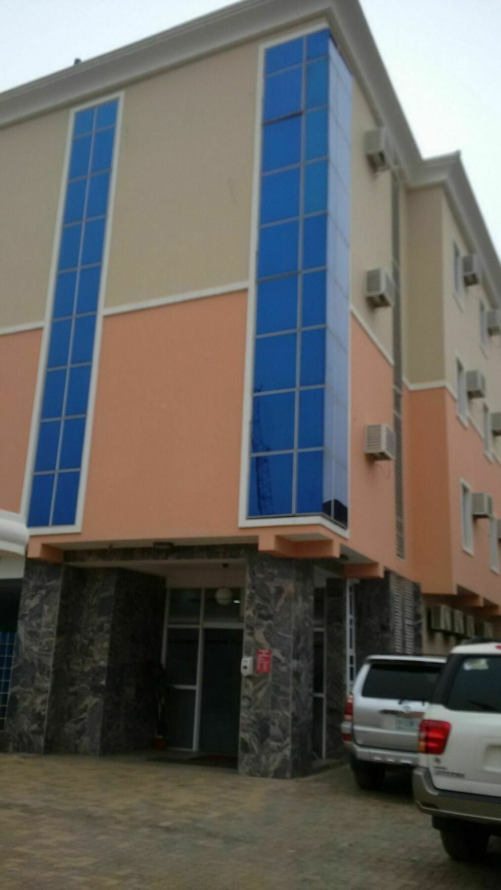 Grand Venice Transit Apartments Lagos Exterior photo